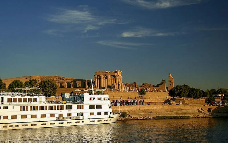 Cruise-Luxor-Aswan-e1622896889707